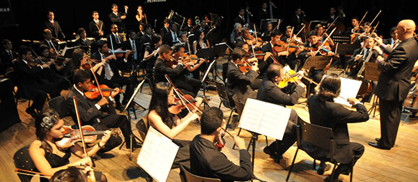 Orquestra Sinfônica da UFRN leva Prêmio Hangar de Melhor Show do Ano